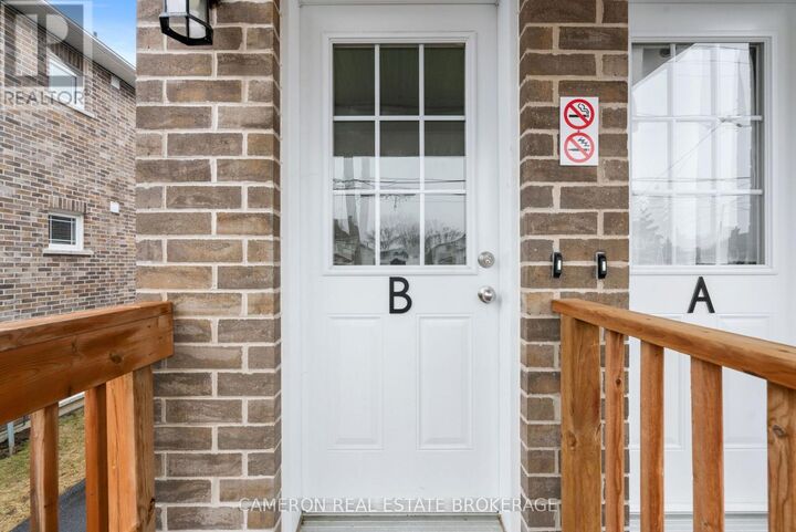 Property Photo: 1232 Cumberland Street B ON K6J 4K5