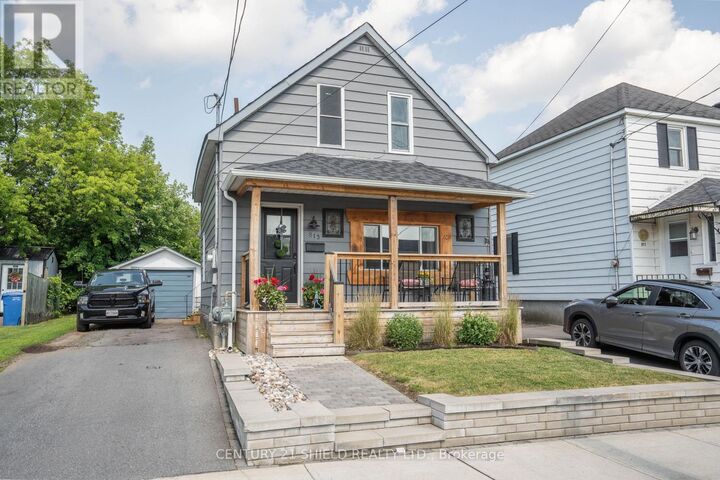 Property Photo:  813 York Street  ON K6J 4A7 