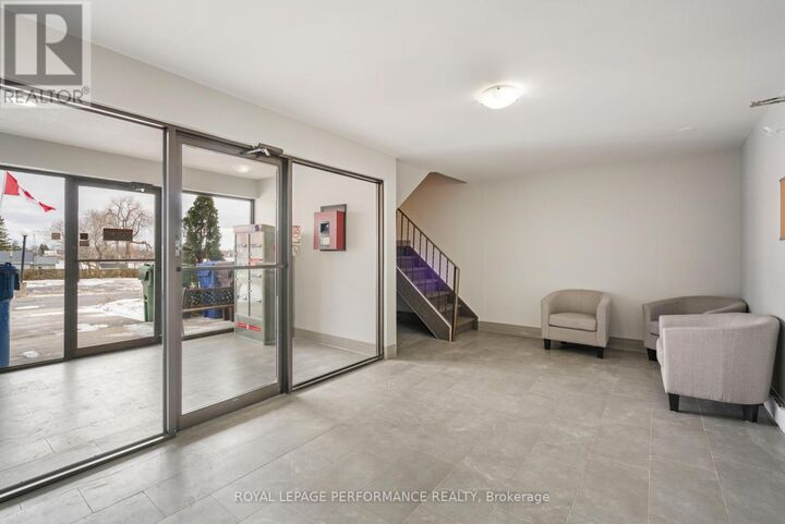 Property Photo: 220 Kenyon Street West 209 ON K0C 1A0