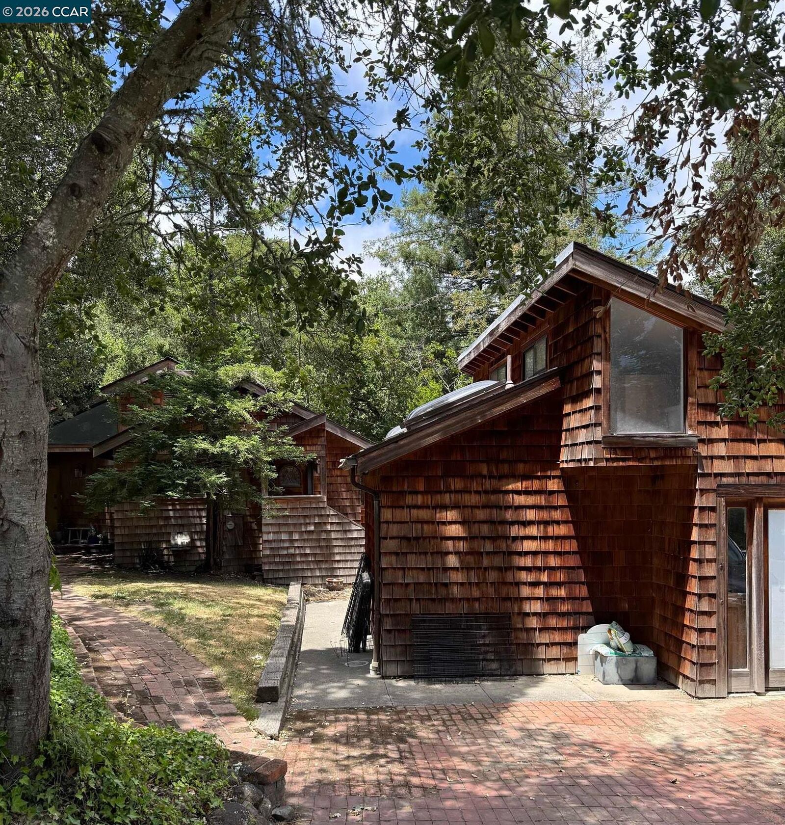 Property Photo:  1 Haciendas Rd  CA 94563 