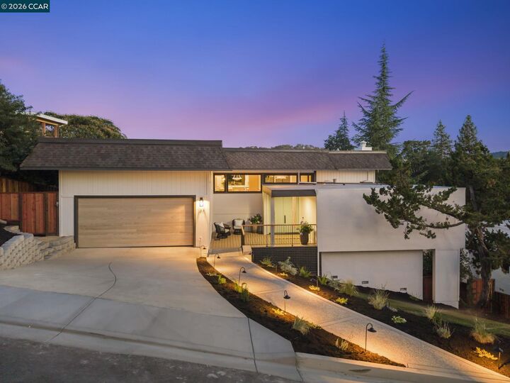 Property Photo: 37 Pulido Ct CA 94526