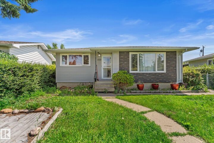 Property Photo:  13131 60 Street NW  AB T5A 0S2 