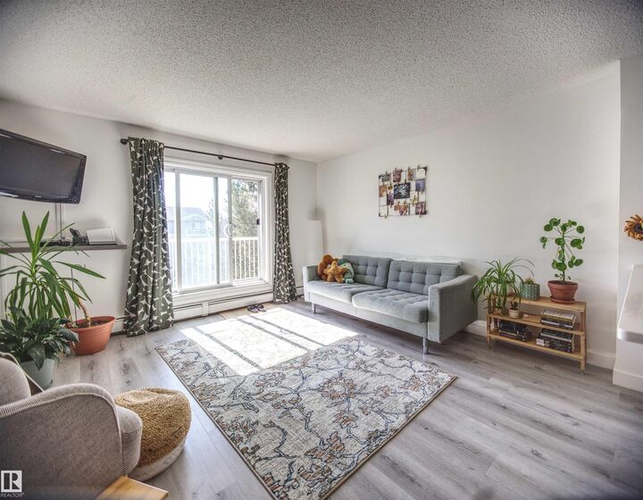 4403 23 Street NW 409 — photo 1