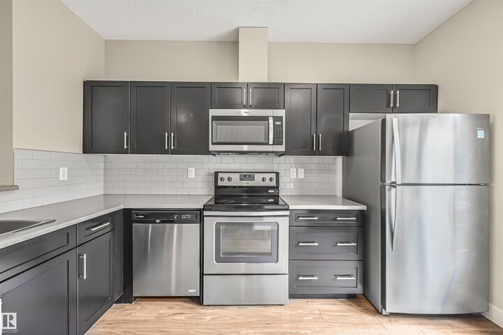 804 Welsh Drive SW 30 — photo 1