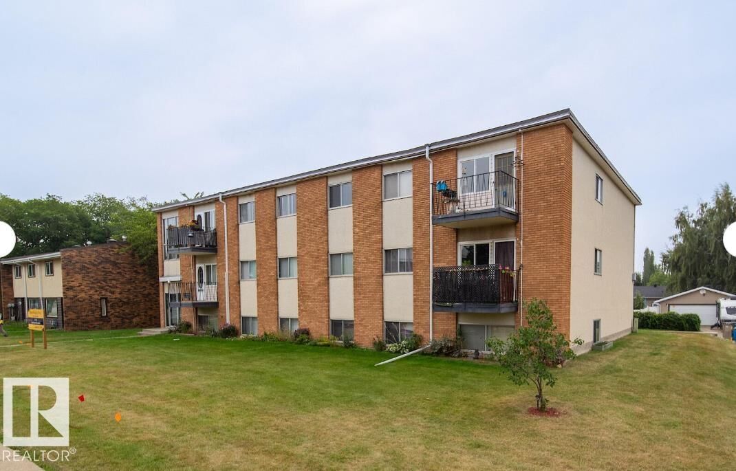 Property Photo: 3415 106 Avenue NW AB T5W 0C1