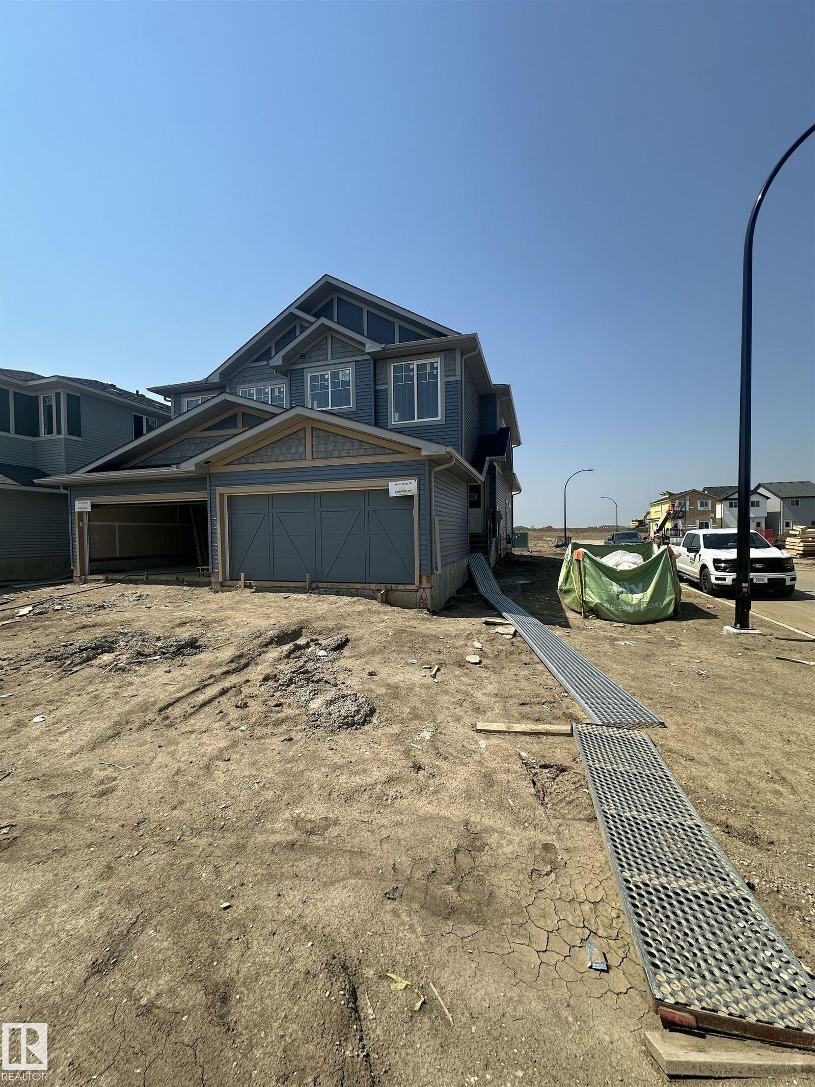 Property Photo: 704 22 Street SW AB T6X 3L4