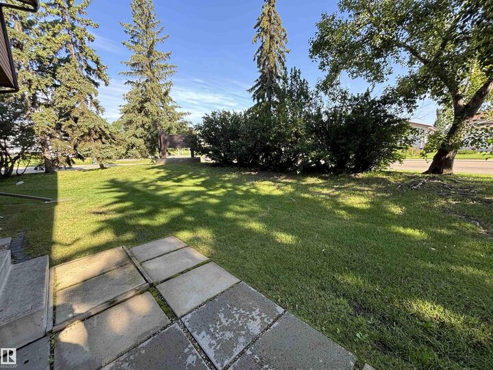 Property Photo: 5955 40 Avenue NW AB T6L 3P6