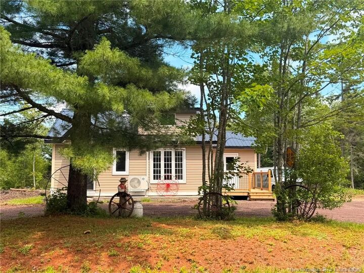 Property Photo:  580 Saint-Sosime Road  NB E4T 2G7 