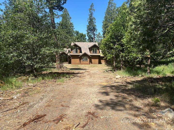 Property Photo: 60160 Cascadel Drive N CA 93643