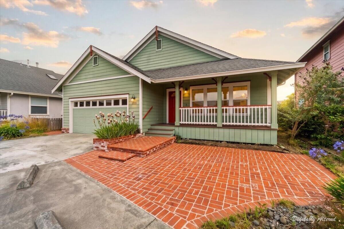 Property Photo:  2220 Sherri Court  CA 95521 