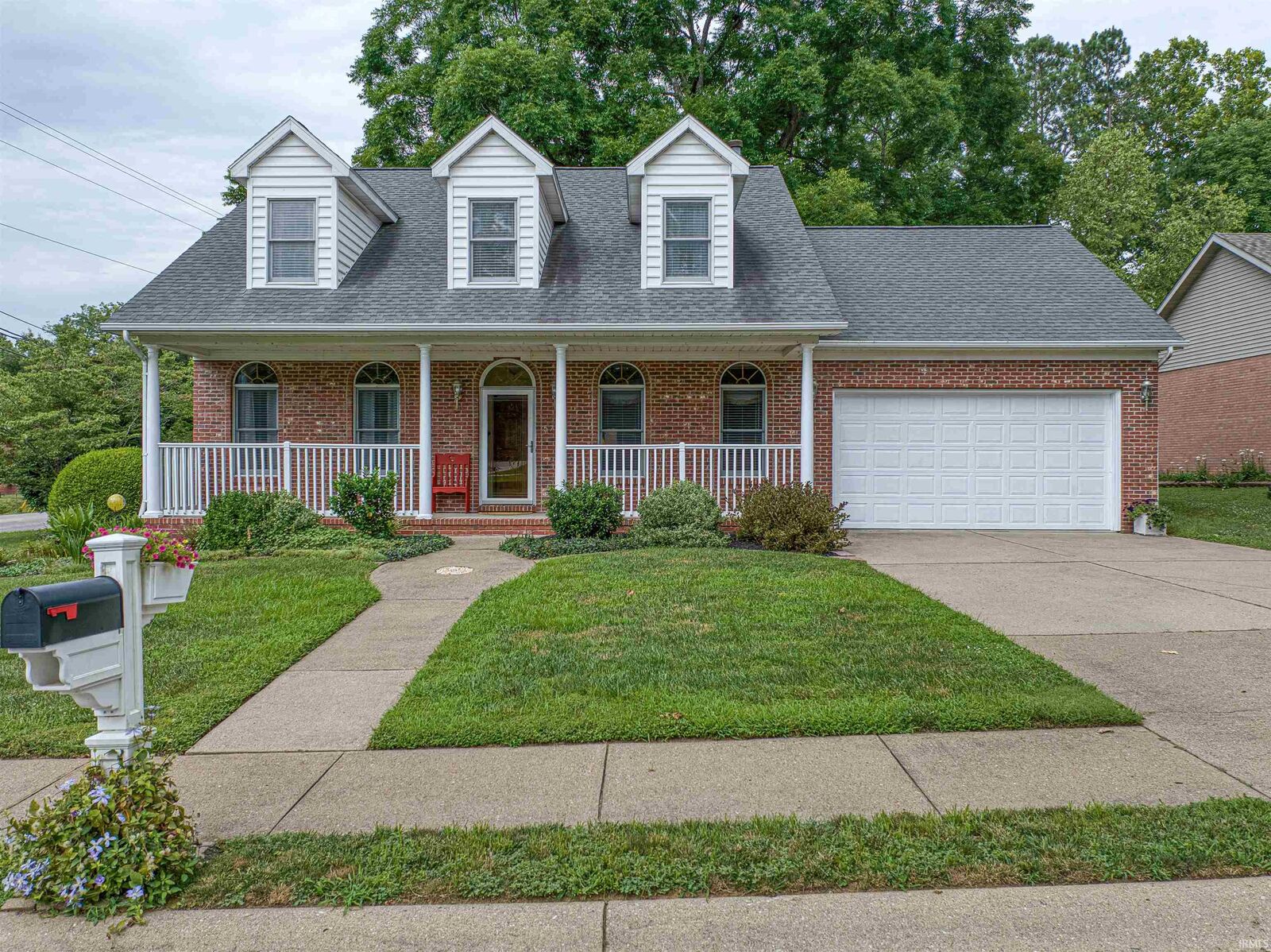 Property Photo: 5733 Cherry Hill Drive IN 47630