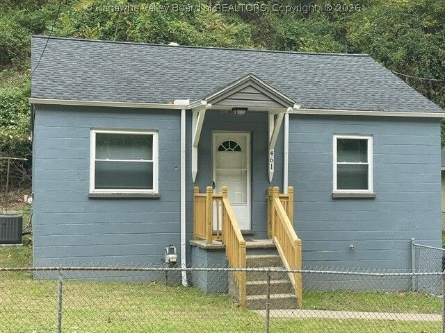 Property Photo: 430 Porter Road WV 25314