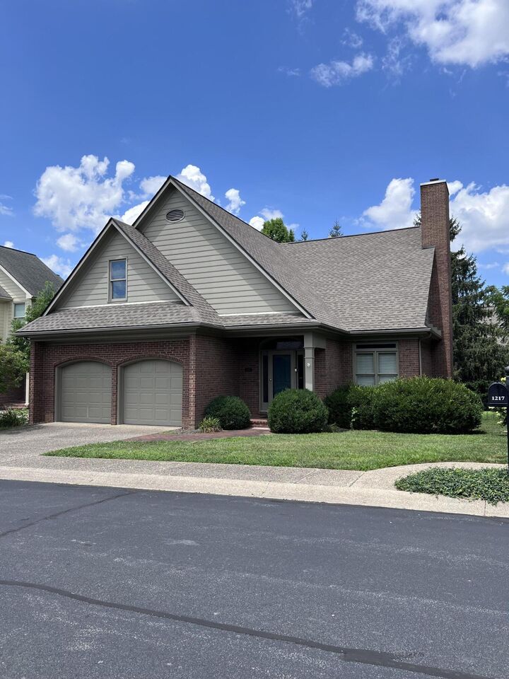 Property Photo:  1217 Trumpeter Row  KY 40502 