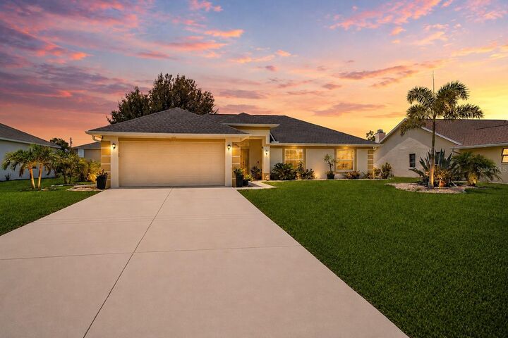 Property Photo:  26403 Rampart Boulevard  FL 33983 