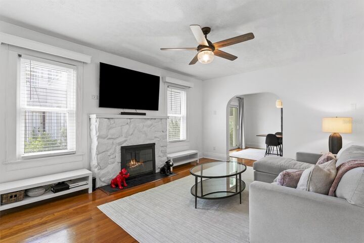 Property Photo:  3012 W San Nicholas Street  FL 33629 