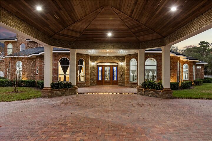 Property Photo:  1501 Lake Markham Road  FL 32771 