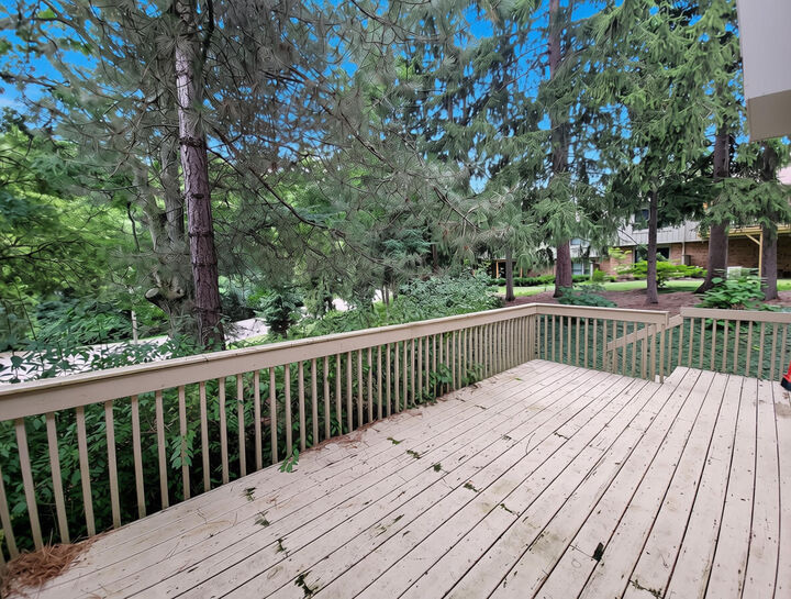 Property Photo:  2172 Overlook Court  MI 48103 