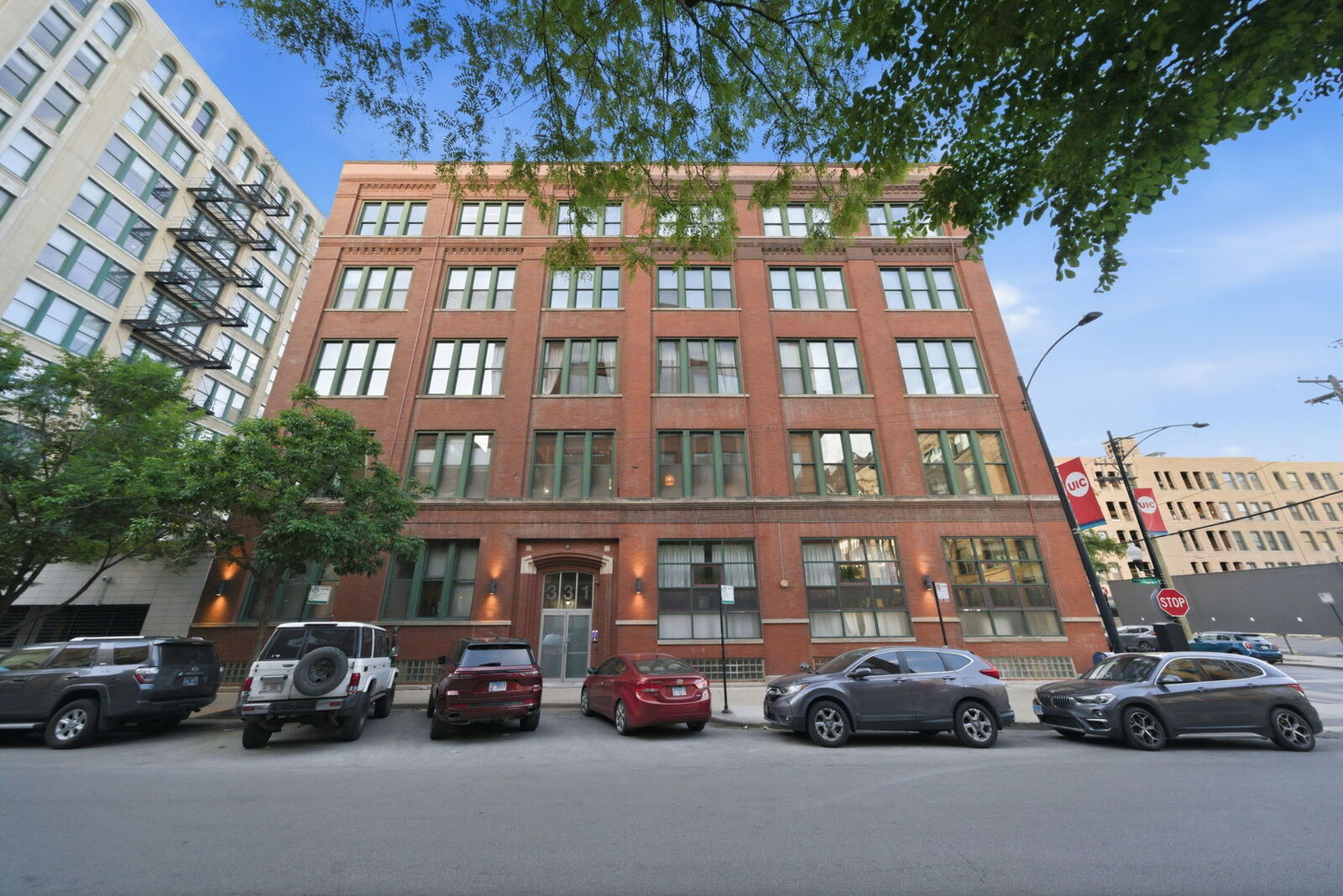 Property Photo:  331 S Peoria Street 107  IL 60607 