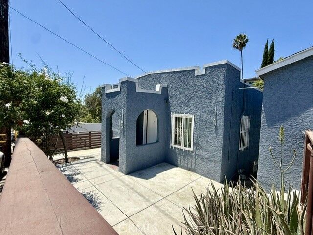 Property Photo:  1167 Geraghty Avenue  CA 90063 