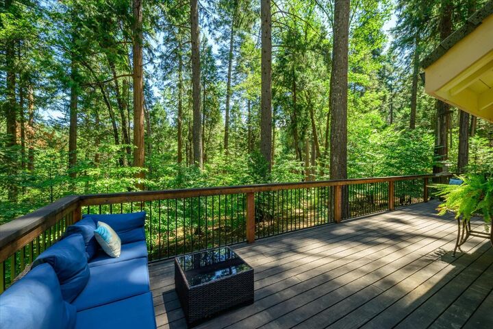 Property Photo: 6801 Onyx Trail CA 95726
