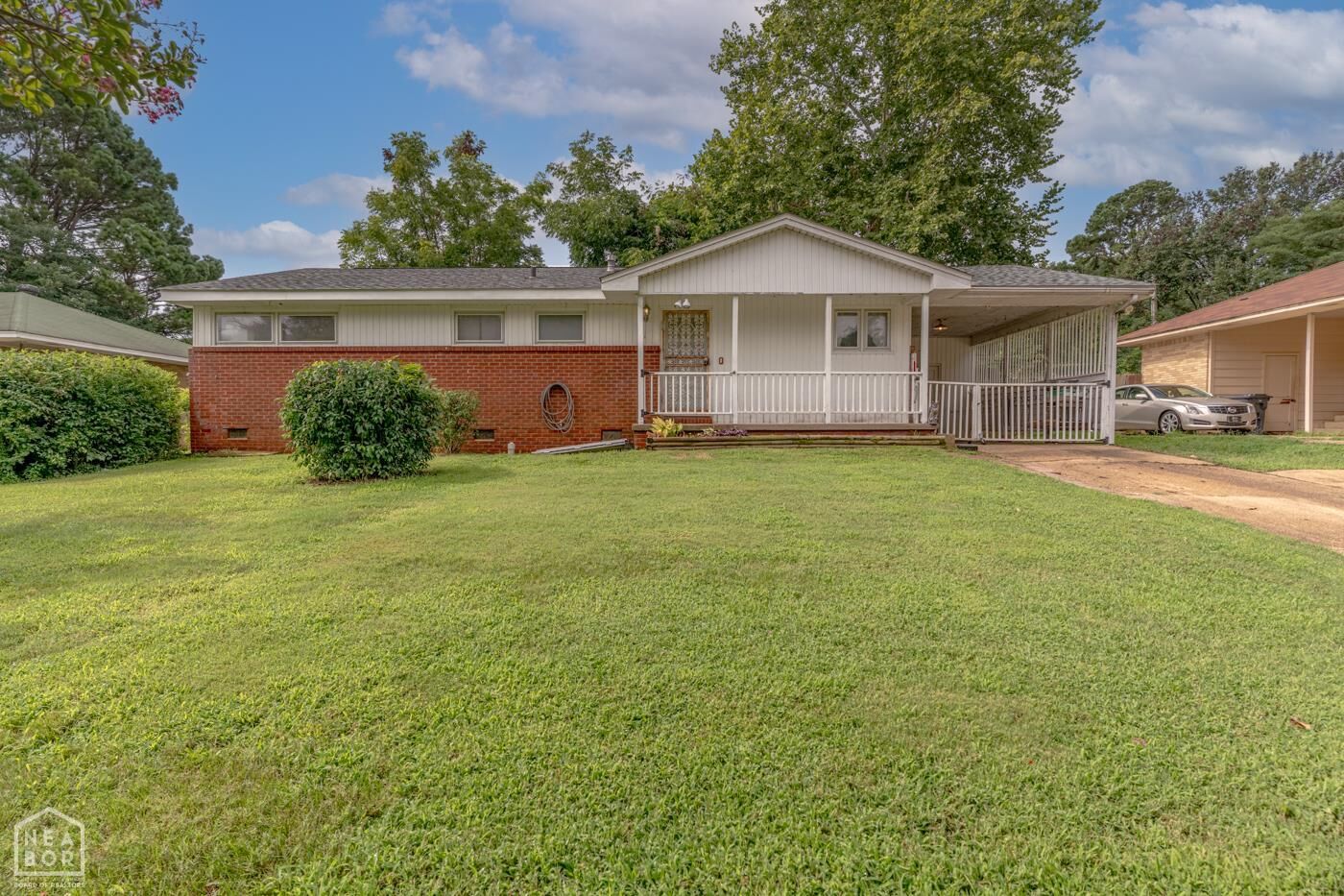 Property Photo:  723 Valley Dr  AR 72401 
