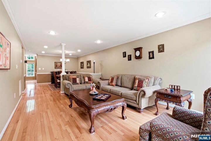 Property Photo:  16 Magnolia Way  NJ 07508 
