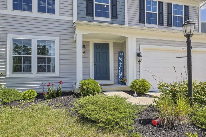 Property Photo: 915 Darlington Creek Drive KY 41001