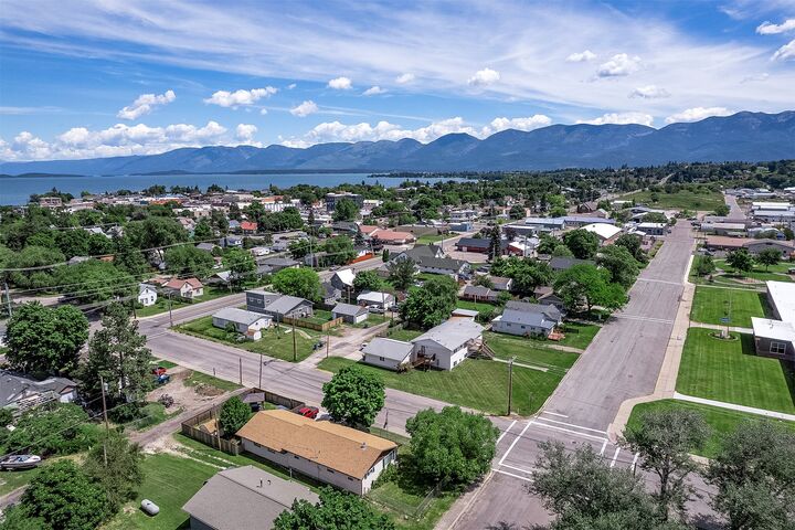 Property Photo:  114 8th Avenue W  MT 59860 