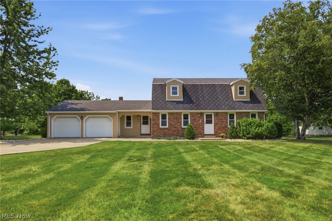 Property Photo:  77 Seminary Street  OH 44837 
