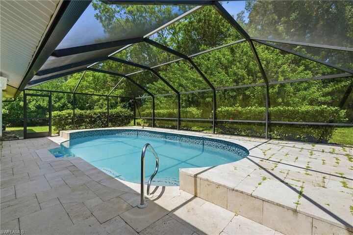Property Photo: 19028 Pine Run Ln FL 33967