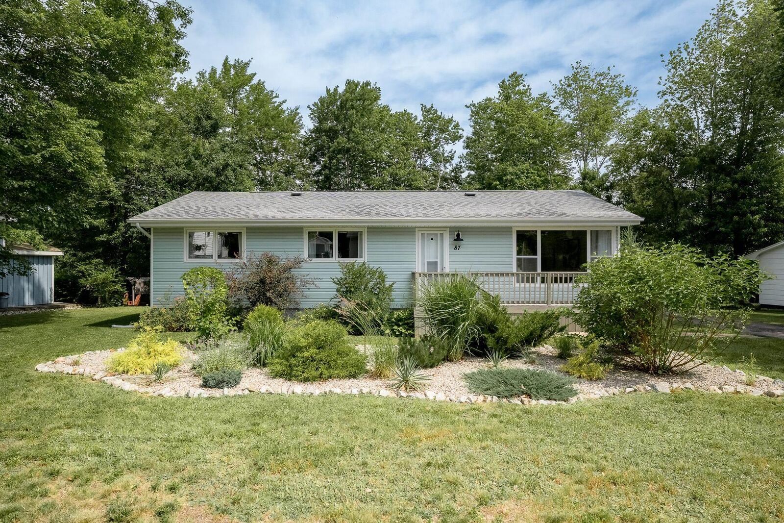 Property Photo: 87 Marlboro Drive NS B4V 2Y1