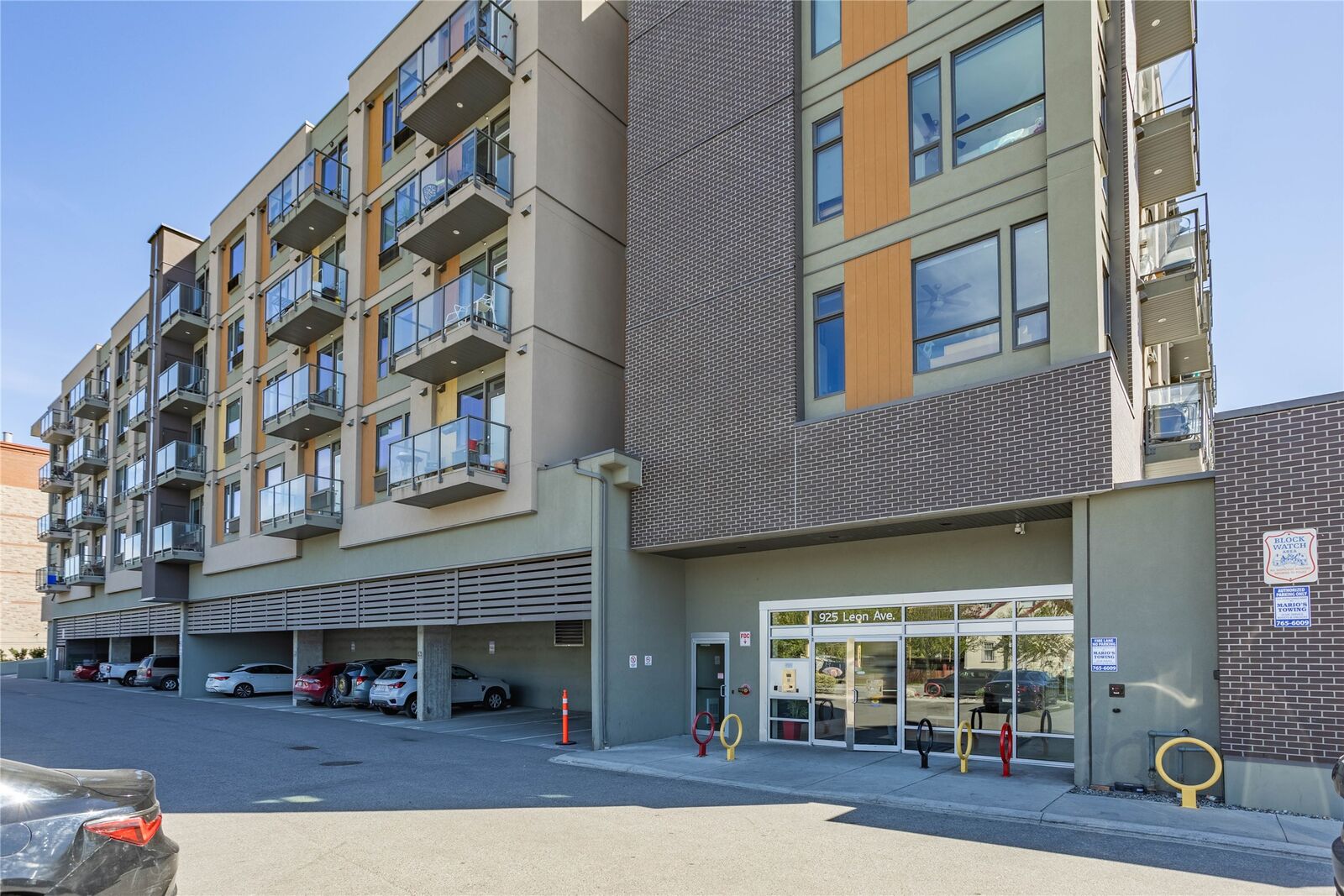 Property Photo: 925 Leon Avenue 519 BC V1Y 0E5