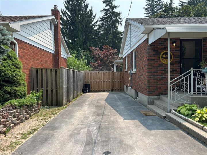 Property Photo: 20 Foster Street ON N3Y 2C2
