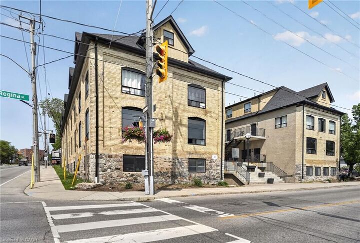 Property Photo: