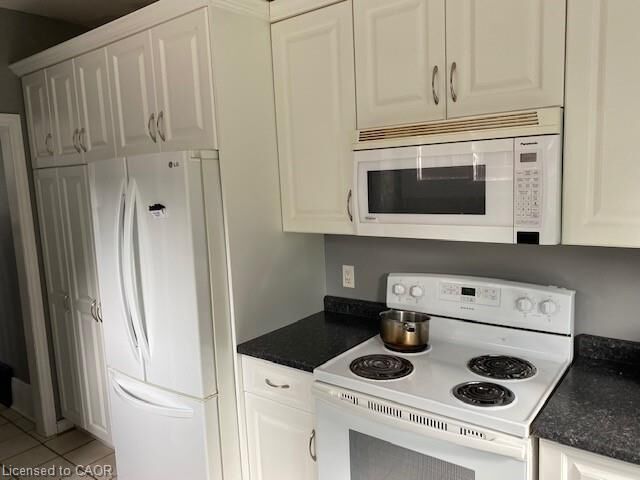 Property Photo: 1066 Richmond Street ON N6A 3J9