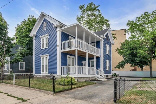 Property Photo:  15 Hanover St  MA 01902 