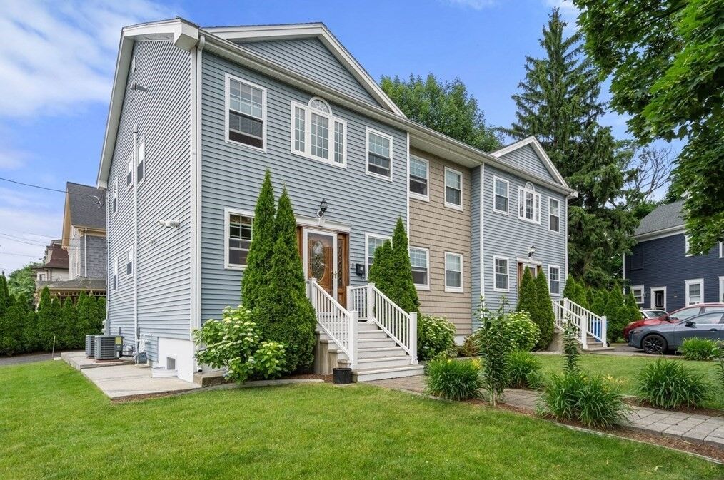 Property Photo:  104 Crescent 1  MA 02453 