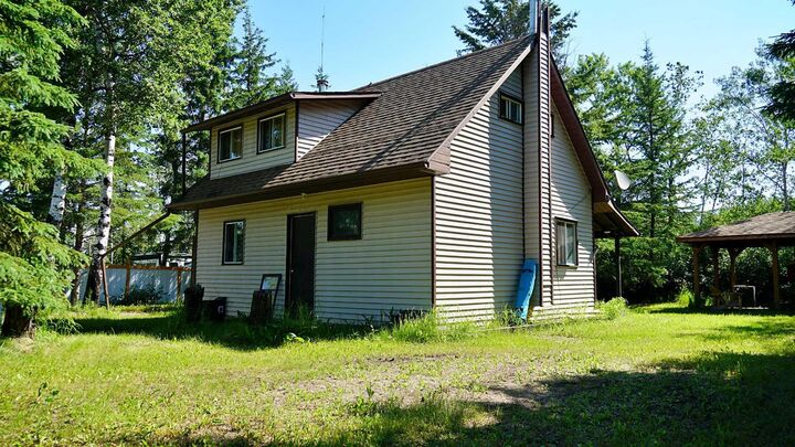 Property Photo:  203 Wenzel Drive  AB T0A 1M0 