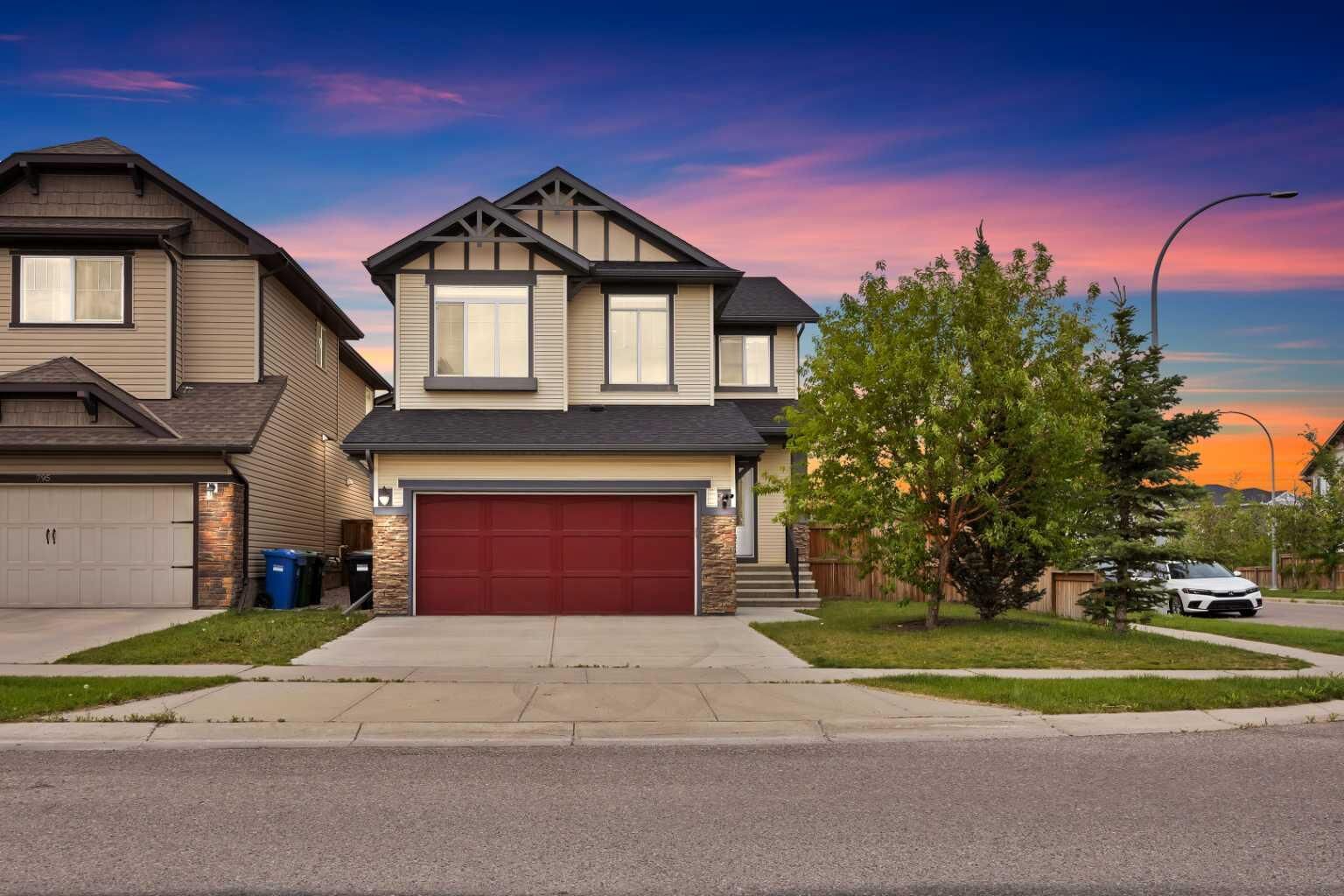 Property Photo: 799 New Brighton Drive SE AB T2Z 1A1
