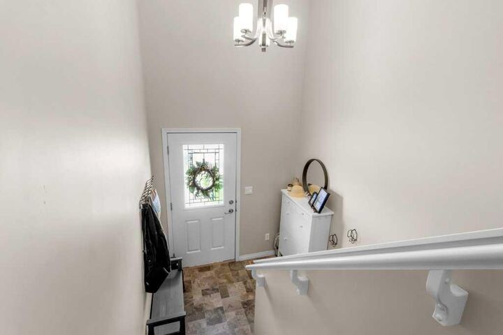 Property Photo:  125 Henderson Crescent  AB T0M 1R0 