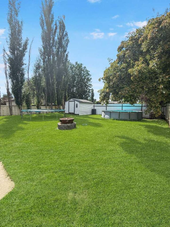 Property Photo: 54 Olson Crescent AB T7S 1T9