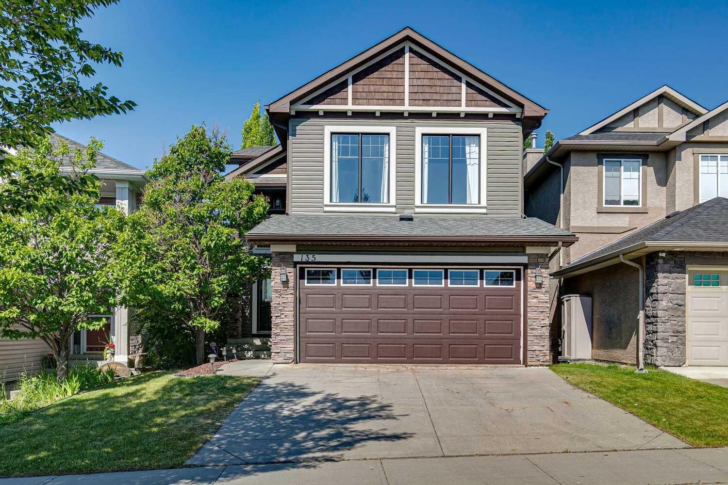 Property Photo: 135 Tuscany Ravine Road NW AB T3L 2T3