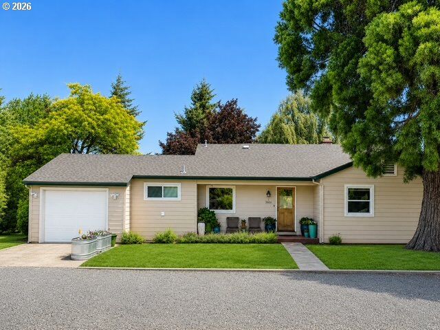 Property Photo:  3200 Clemmons Dr  OR 97031 