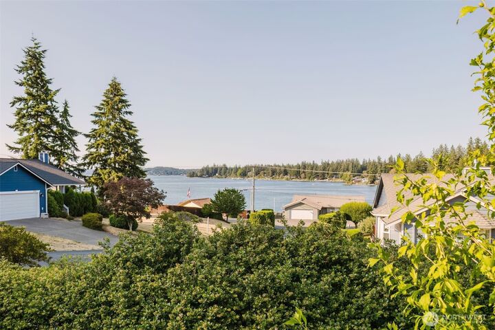 Property Photo:  5305  Harbor Ridge Drive  WA 98312 