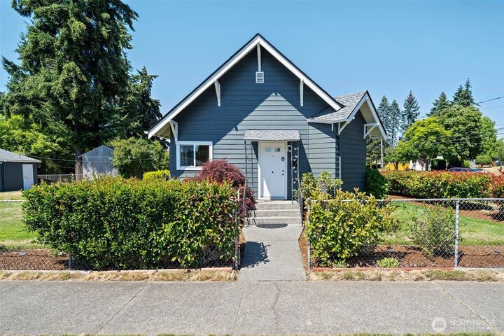 Property Photo: 1401 S 51st Street WA 98408