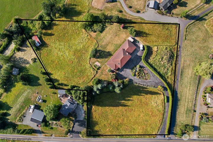 Property Photo: 2752 Douglas Road WA 98248