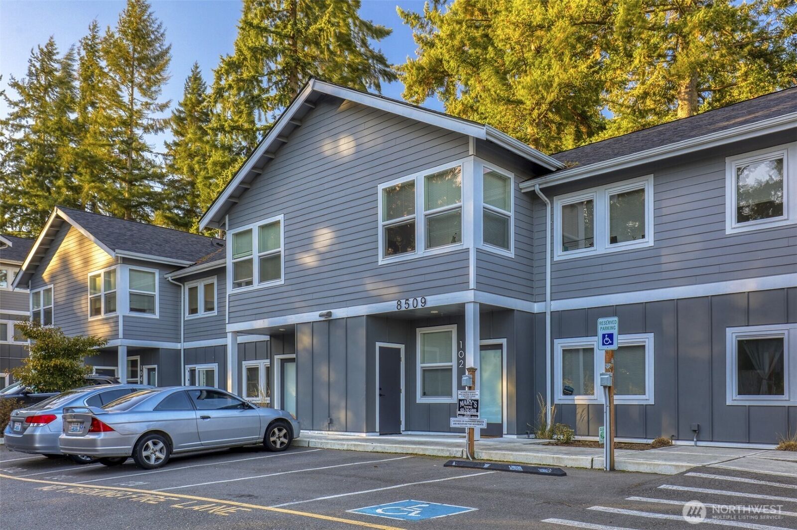 Property Photo: 8509 244th Street SW WA 98026