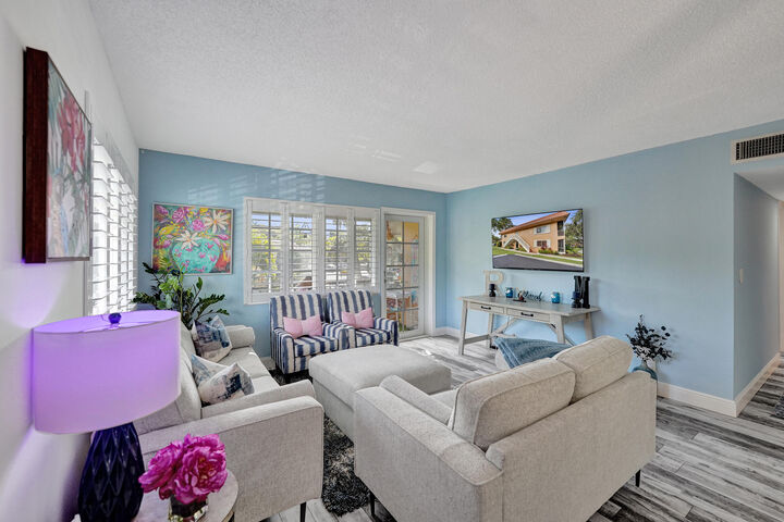 Property Photo:  1930 NE 2nd Avenue 216L  FL 33305 