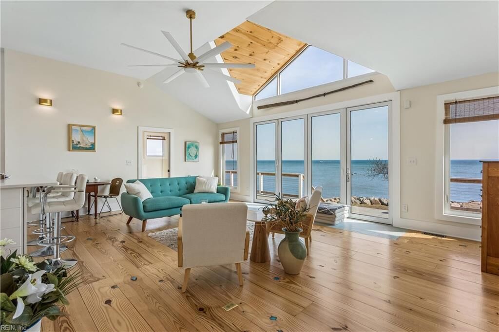 Property Photo:  907 Bay Tree Beach Rd  VA 23696 