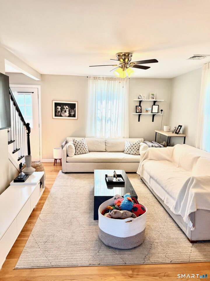 Property Photo: 16 Windy Ridge CT 06611